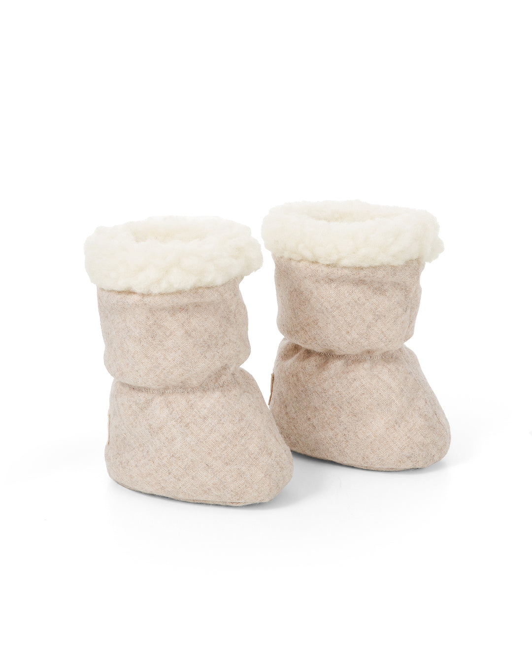 Weiche Neugeborenen Booties aus Merinowolle – Farbe Cashmere