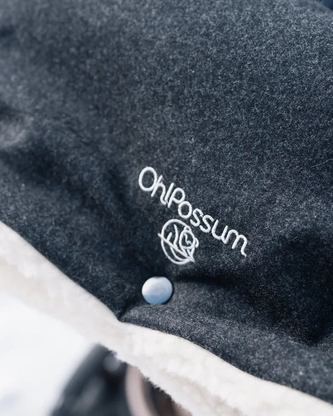 Handmuff in Cashmere Beige – wind- und wasserabweisend für Spaziergänge