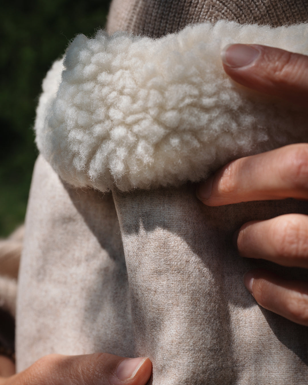 Kuscheldecke Känguru für Babys und Kleinkinder – Farbe Cashmere Beige