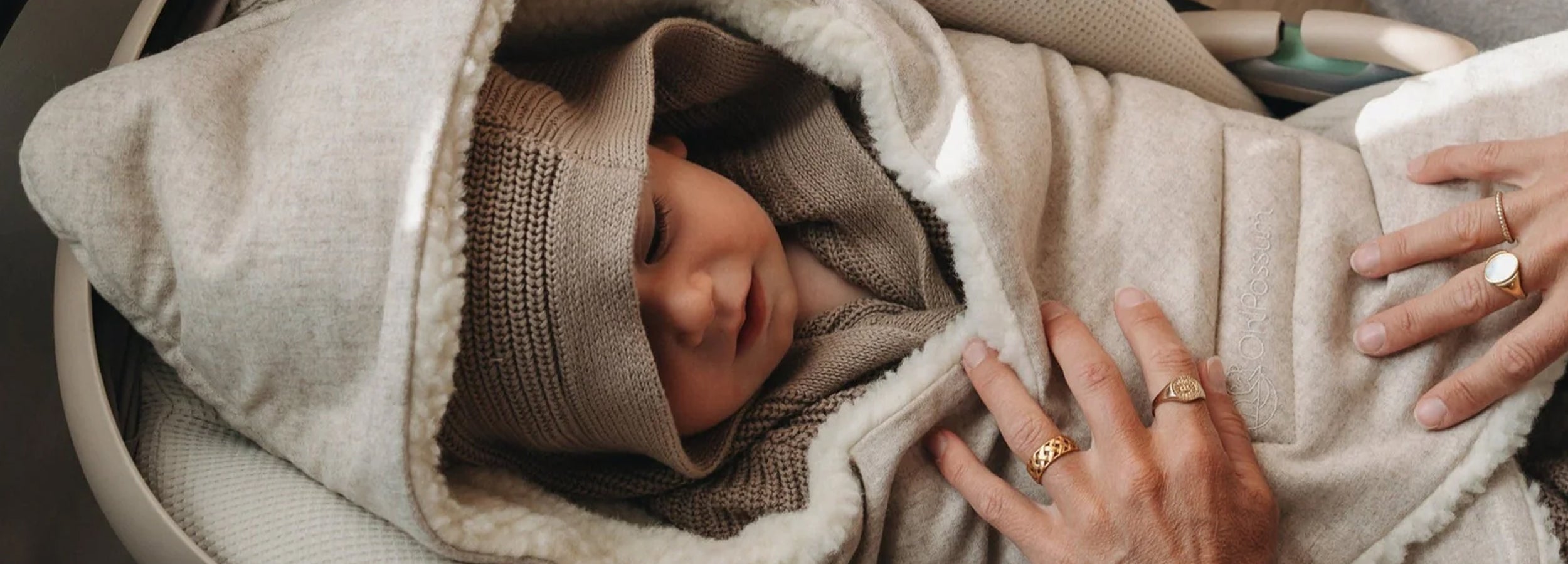 Robuster Merino-Lodenstoff – wasserabweisend und winddicht